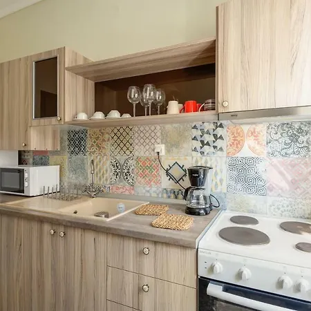 Upscale And Spacious 3br * Салоники