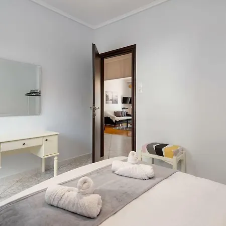 Апартаменты Upscale And Spacious 3br Салоники