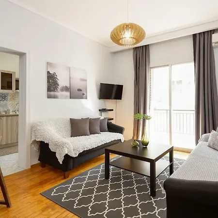 Upscale And Spacious 3br Apartment Thessaloniki
